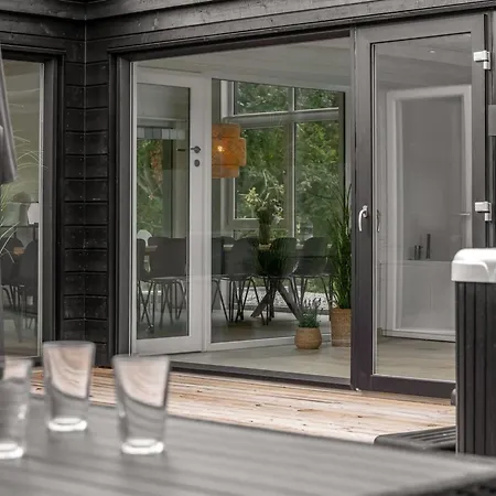 Filippine - 800m From The Sea By Interhome Glesborg